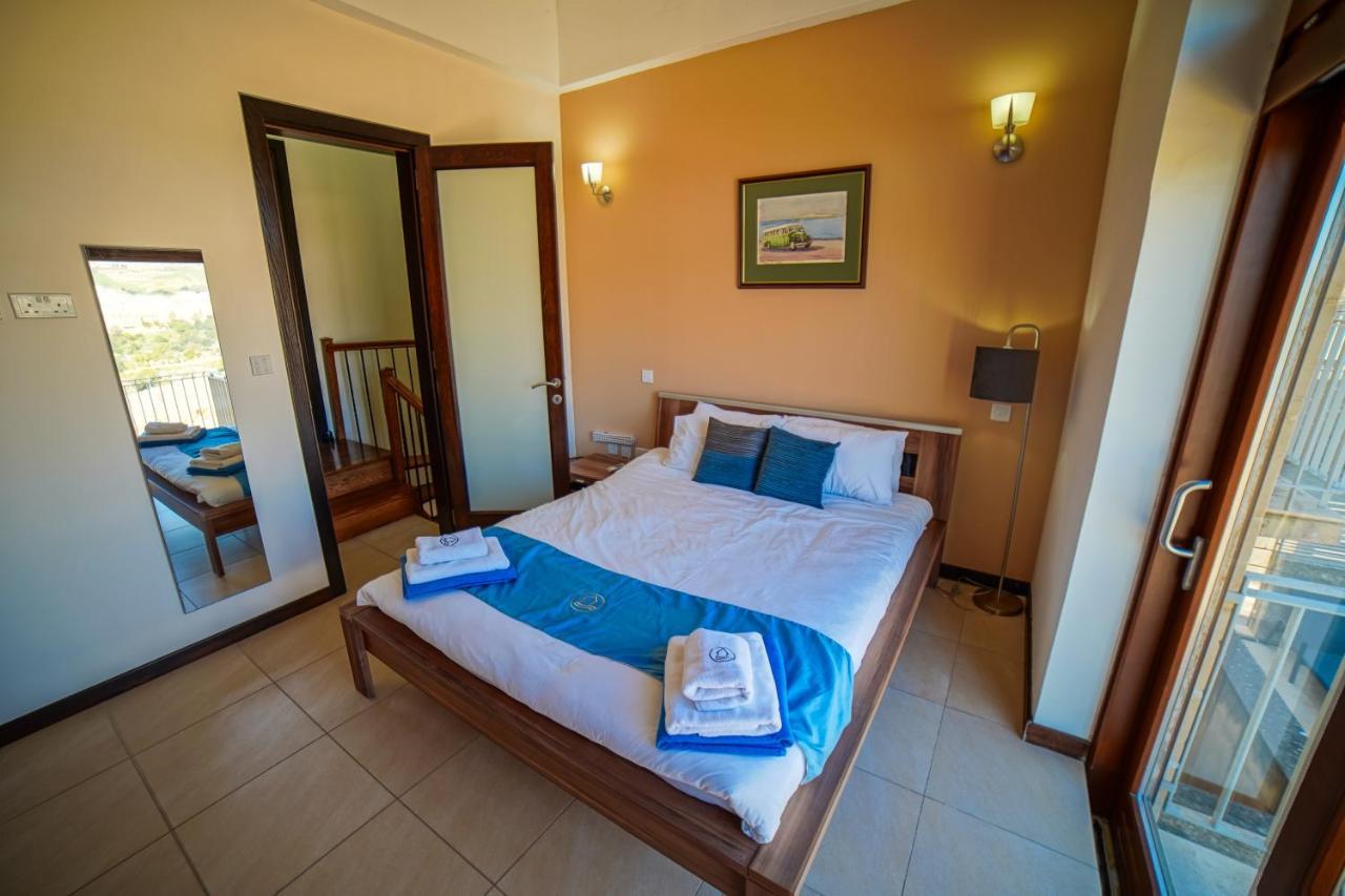 Harbour Views Duplex Maisonette With Jacuzzi Hot Tub Mgarr Exterior photo