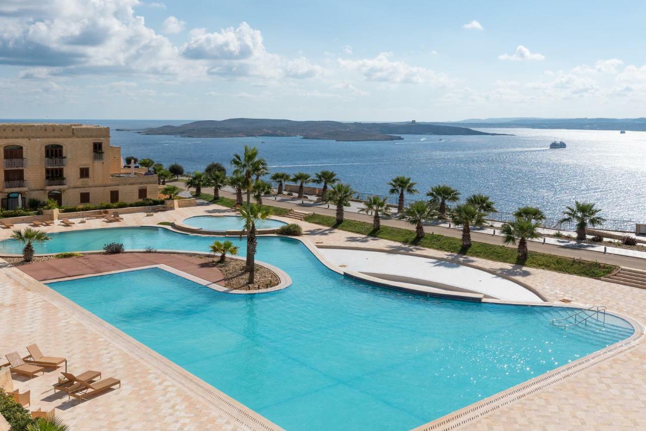 Harbour Views Duplex Maisonette With Jacuzzi Hot Tub Mgarr Exterior photo